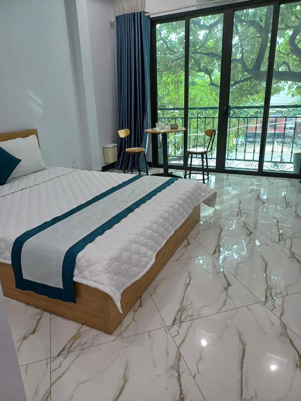 Hotel Hoa Ban Ha Noi Hanoi Exterior foto